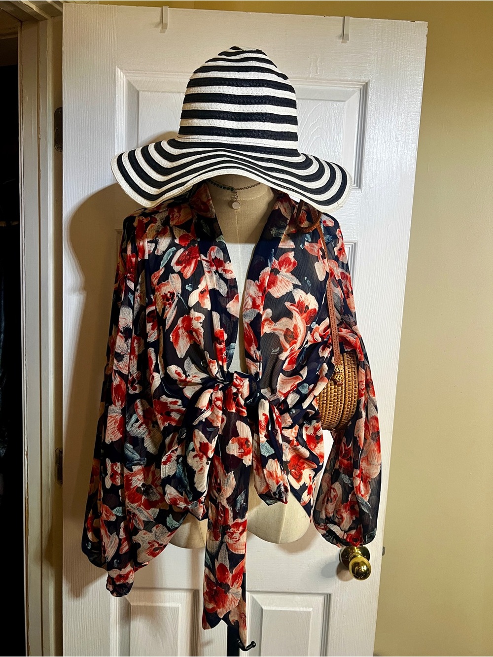 Wms Black White Striped Raffia Woven Boho Chic Glam Mod Floppy Sun Hat